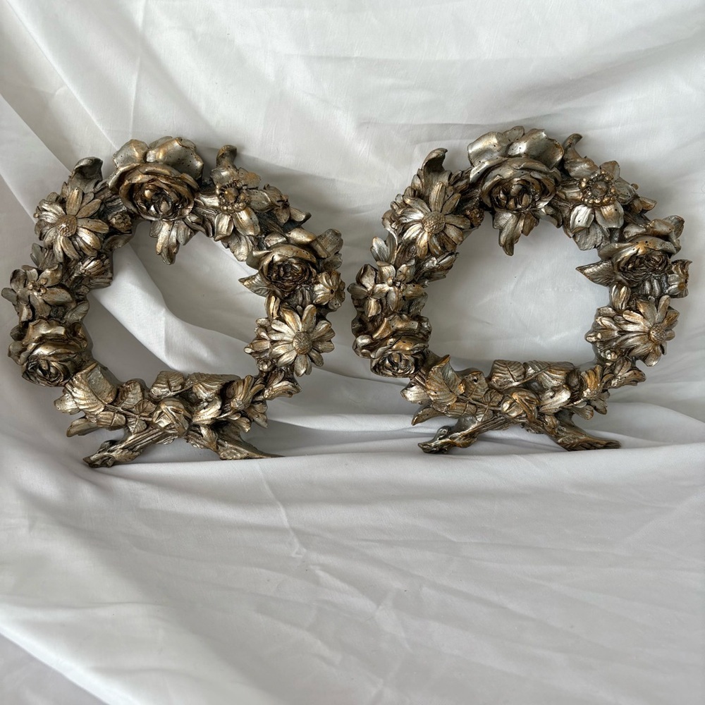 Vintage metallic gold wall wreaths wooden home decor hanging baroque set of 2